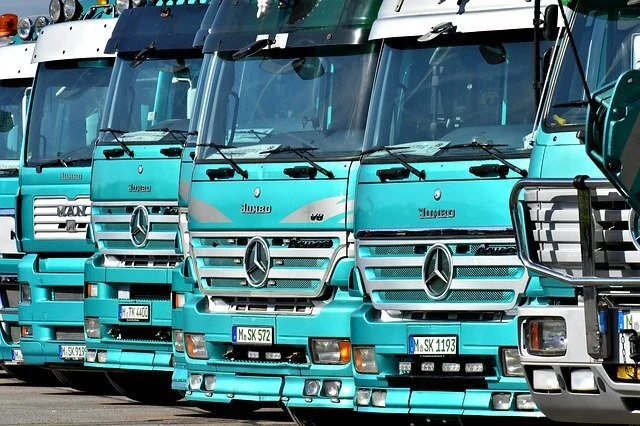 13-teherauto-sofor-allas-tirol-0000002377-b